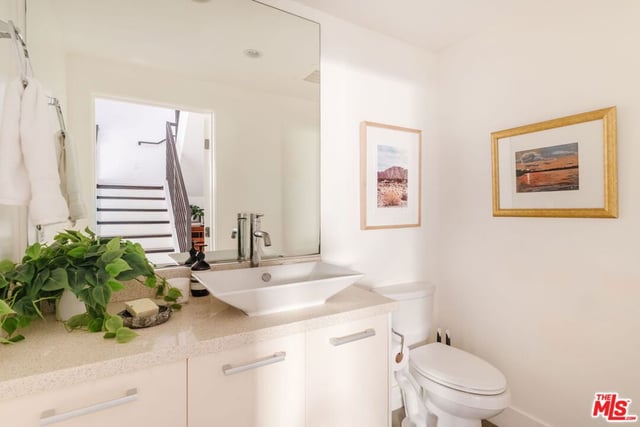 811 19th Street 2, Santa Monica, CA 90403 — photo 11 of 22