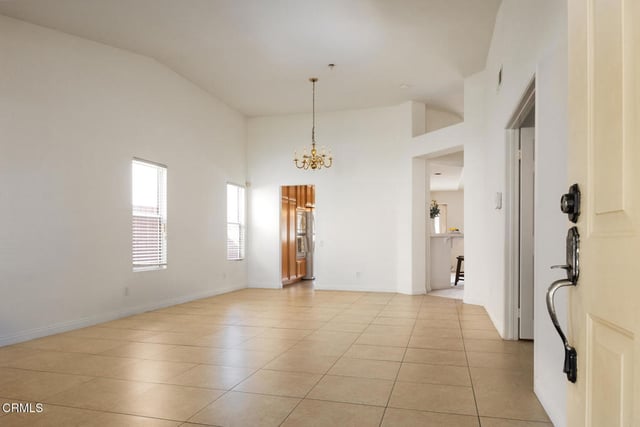 708 Binnacle Street, Oxnard, CA 93035 — photo 5 of 32