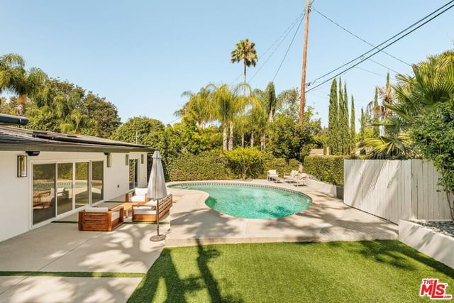 23122 Bigler Street, Woodland Hills, CA 91364 — photo 30 of 34