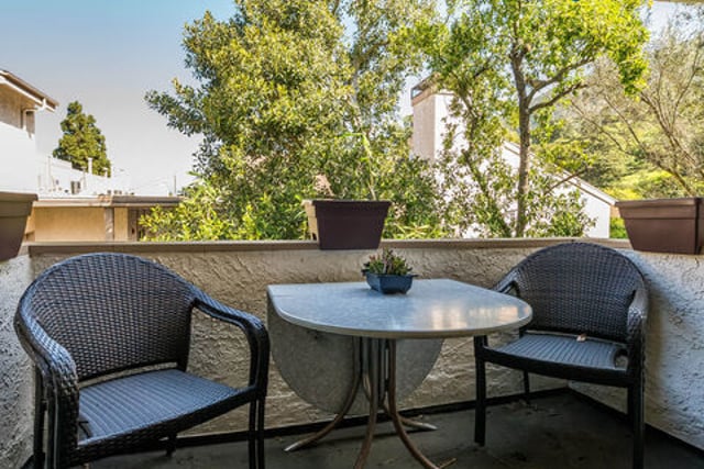 3480 Barham Boulevard 326, Los Angeles, CA 90068 — photo 8 of 25