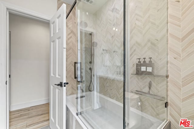 11023 Kling Street, Toluca Lake, CA 91602 — photo 15 of 27