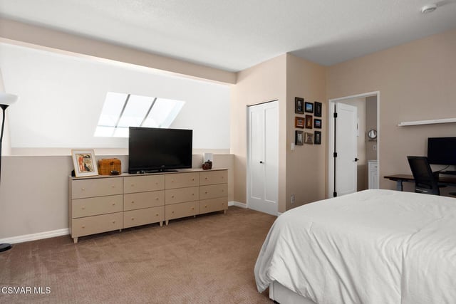 13331 Moorpark Street 328, Sherman Oaks, CA 91423 — photo 22 of 36