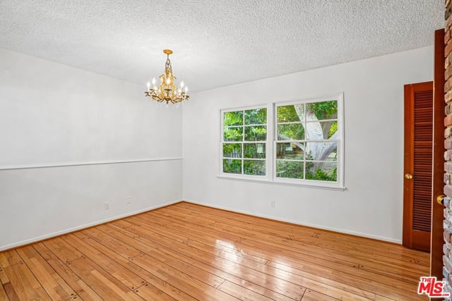 4792 Excelente Drive, Los Angeles, CA 91364 — photo 20 of 41