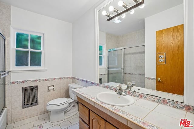 4792 Excelente Drive, Los Angeles, CA 91364 — photo 33 of 41