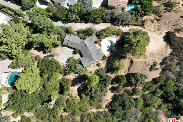 9595 Lime Orchard Road, Beverly Hills, CA 90210 — photo 7 of 12