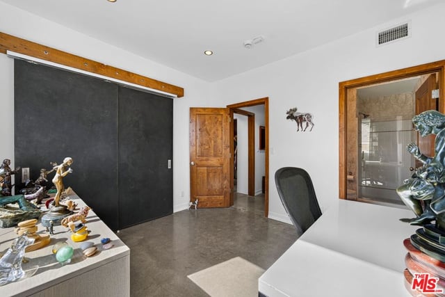 650 Rose Avenue 2, Venice, CA 90291 — photo 17 of 21