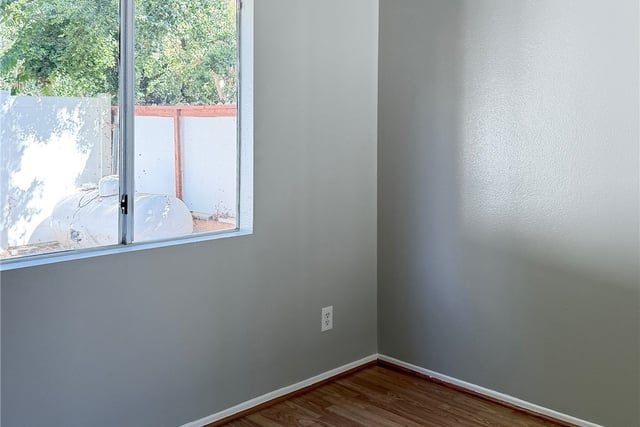 9326 Rowell, Chatsworth, CA 91311 — photo 11 of 22