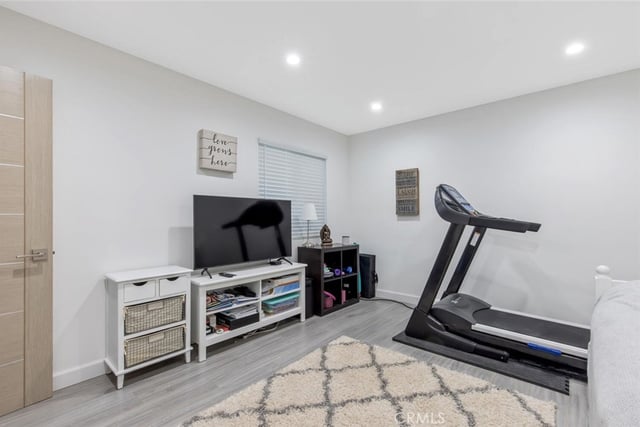 22444 Venido, Woodland Hills, CA 91364 — photo 14 of 23