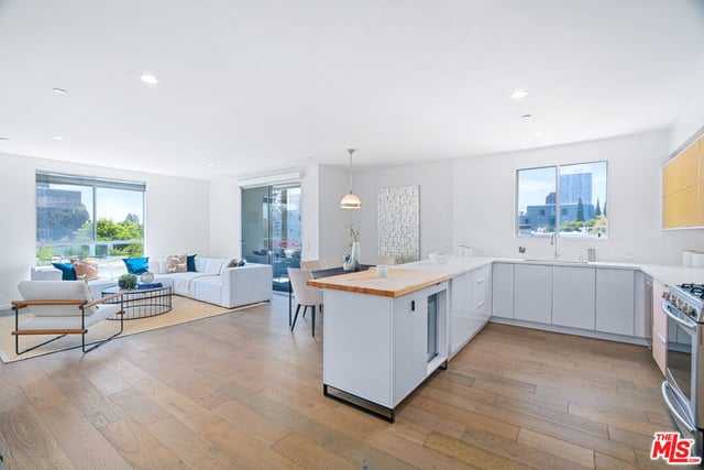 11764 Idaho Avenue 301, Los Angeles, CA 90025 — photo 3 of 24