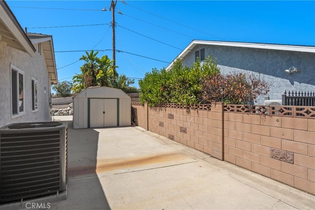 789 Hudspeth Street, Simi Valley, CA 93065 — photo 32 of 38