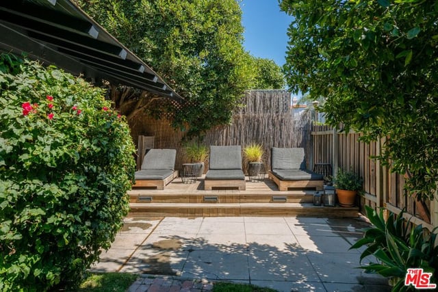 15 30th Avenue, Los Angeles, CA 90291 — photo 15 of 42