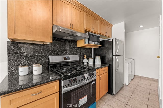 2129 E Aroma, West Covina, CA 91791 — photo 11 of 24