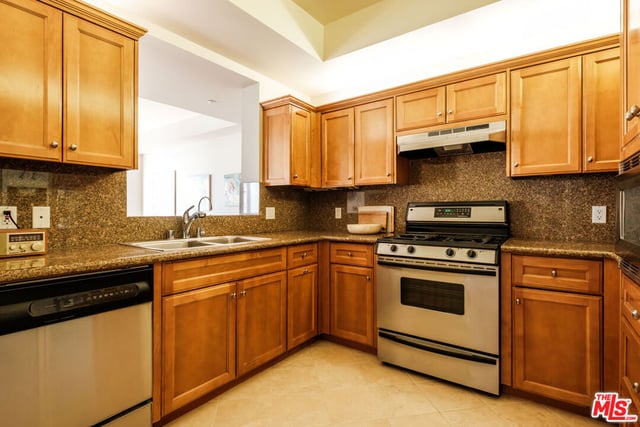 1176 Wellesley Avenue PH2, Los Angeles, CA 90049 — photo 16 of 26