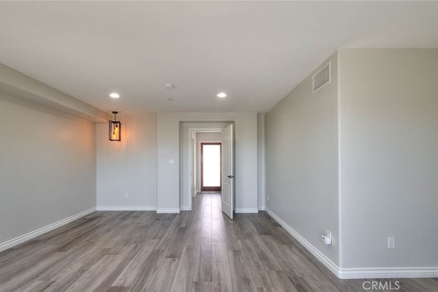 572 E San Jose Avenue 104, Burbank, CA 91501 — photo 38 of 47