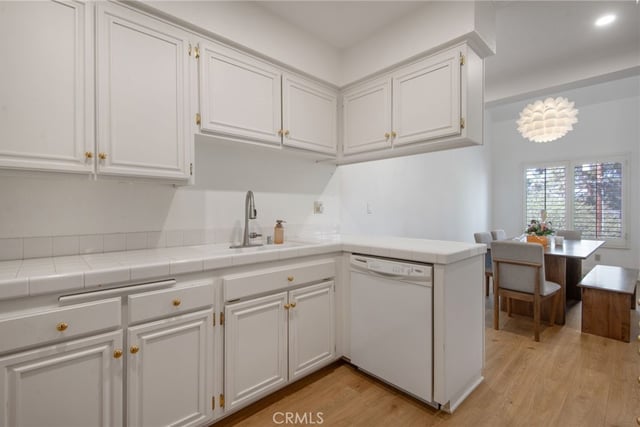13220 Valleyheart Drive 305, Studio City, CA 91604 — photo 10 of 51