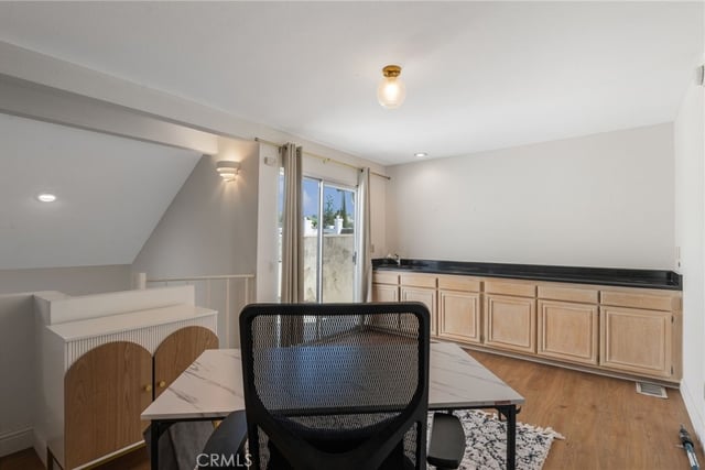 13220 Valleyheart Drive 305, Studio City, CA 91604 — photo 29 of 51