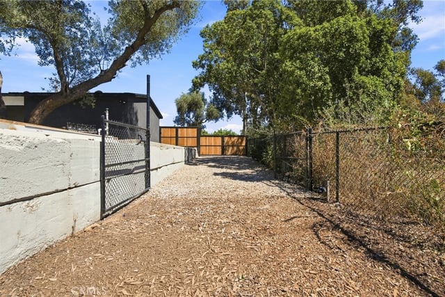 8075 Fruitvale Avenue, Moorpark, CA 93021 — photo 36 of 45