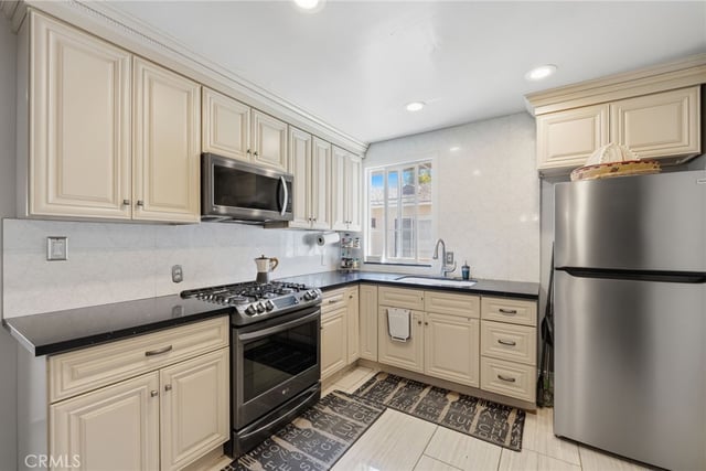 15515 Harvest, Norwalk, CA 90650 — photo 10 of 73