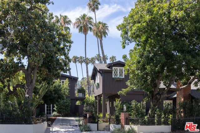 1635 N Genesee Avenue, Los Angeles, CA 90046 — photo 2 of 29