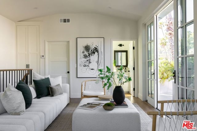 1635 N Genesee Avenue, Los Angeles, CA 90046 — photo 28 of 29