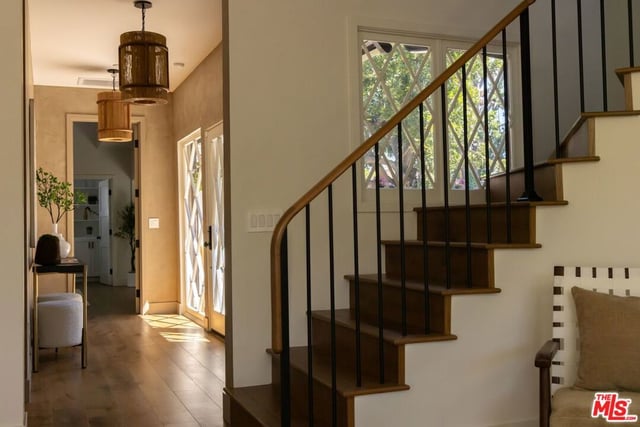 1635 N Genesee Avenue, Los Angeles, CA 90046 — photo 5 of 29