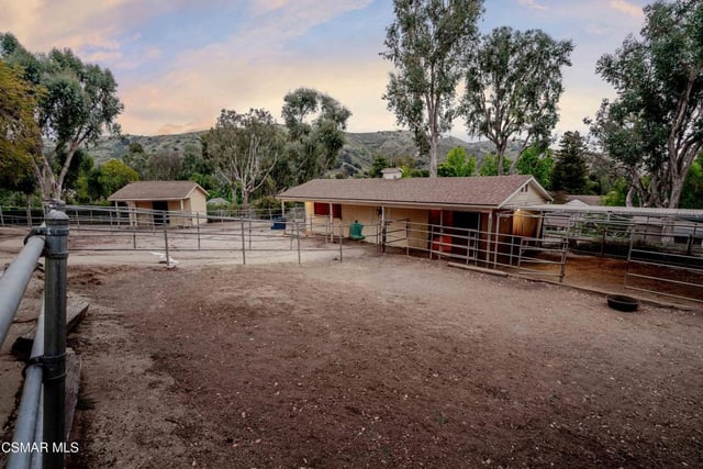 351 Buckboard Circle, Simi Valley, CA 93065 — photo 4 of 58