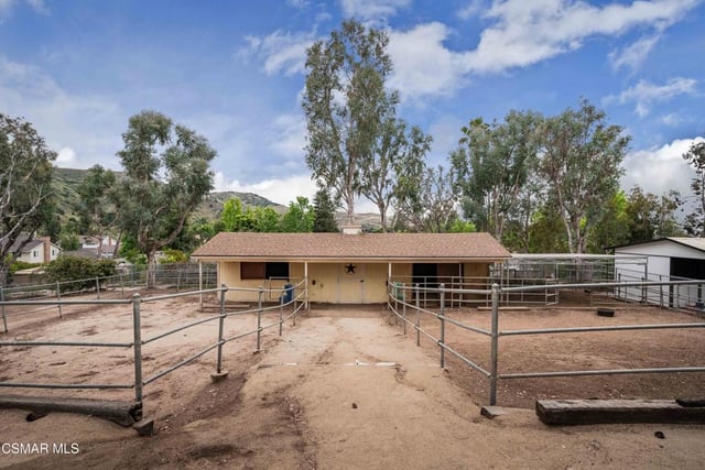 351 Buckboard Circle, Simi Valley, CA 93065 — photo 44 of 58