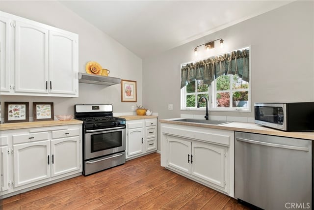 2401 Cascadia Drive, Glendale, CA 91206 — photo 47 of 73