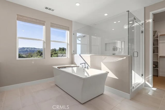 710 Ledgestone Drive, Santa Paula, CA 93060 — photo 13 of 37