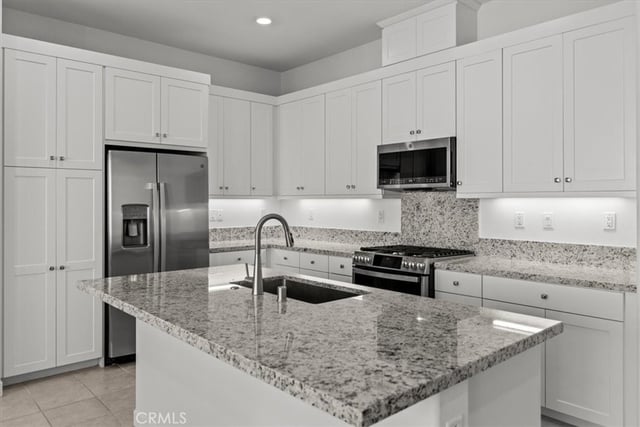 27410 Merlin Place 305, Valencia, CA 91381 — photo 17 of 32
