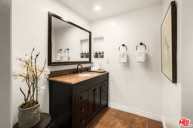 12556 Rosy Circle, Los Angeles, CA 90066 — photo 16 of 21