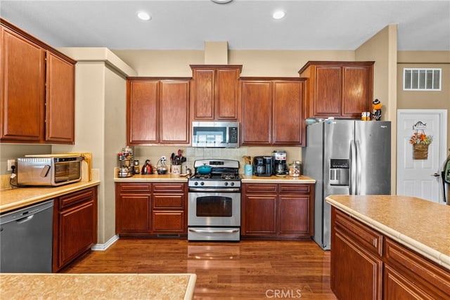 15455 Glenoaks Boulevard SPC 4, Sylmar, CA 91342 — photo 11 of 51