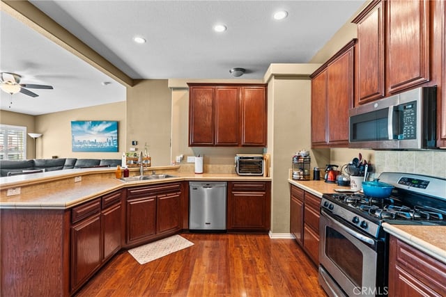 15455 Glenoaks Boulevard SPC 4, Sylmar, CA 91342 — photo 12 of 51