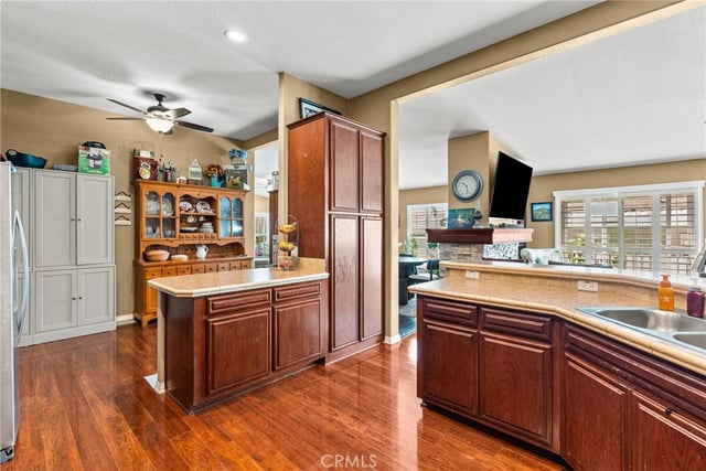 15455 Glenoaks Boulevard SPC 4, Sylmar, CA 91342 — photo 14 of 51