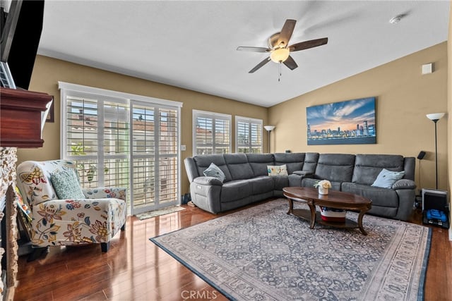 15455 Glenoaks Boulevard SPC 4, Sylmar, CA 91342 — photo 8 of 51