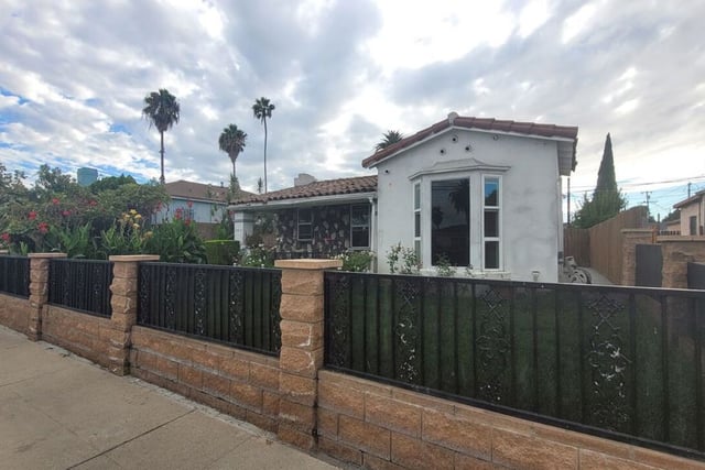 9819 S Hoover Street, Los Angeles, CA 90044 — photo 23 of 47
