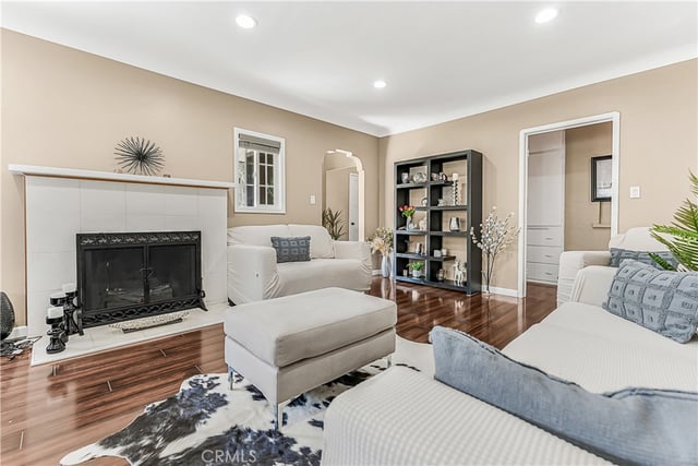 10837 Hunter Avenue, Whittier, CA 90601 — photo 9 of 34