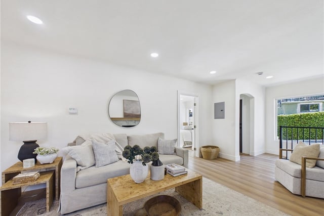 6148 Mount Angelus Drive, Los Angeles, CA 90042 — photo 4 of 23