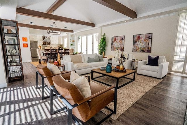 3183 N Laurel Canyon Blvd, Studio City, CA 91604 — photo 8 of 29