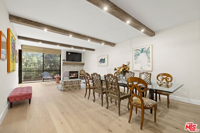 211 S Spalding Drive 109S, Beverly Hills, CA 90212 — photo 9 of 28