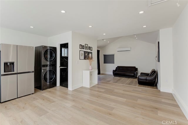 1553 Western, Glendale, CA 91201 — photo 19 of 31