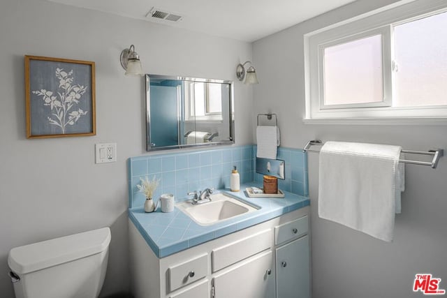 5359 Reef Way, Oxnard, CA 93035 — photo 12 of 19