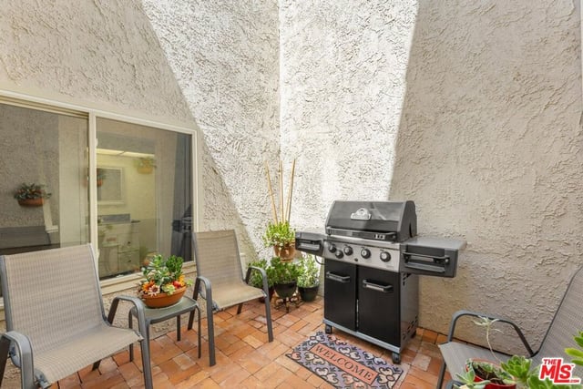 302 Via Colinas, Westlake Village, CA 91362 — photo 12 of 33