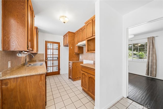 11739 Telechron, Whittier, CA 90605 — photo 5 of 26