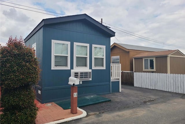 11825 Washington 18, Whittier, CA 90906 — photo 3 of 10