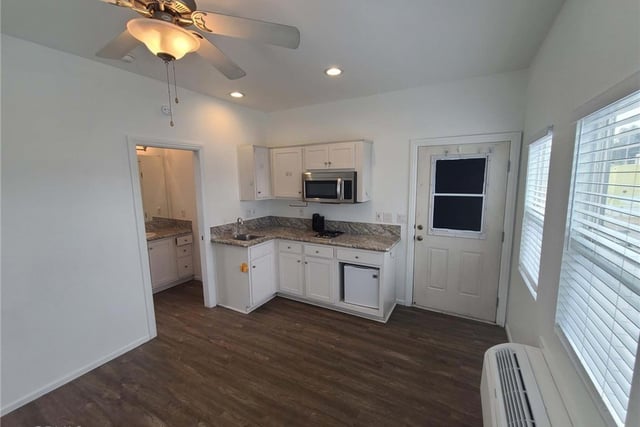 11825 Washington 18, Whittier, CA 90906 — photo 6 of 10