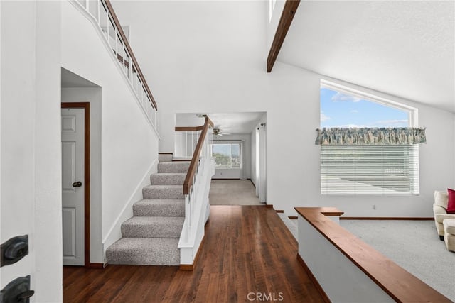 28068 Valcour, Canyon Country, CA 91387 — photo 12 of 44