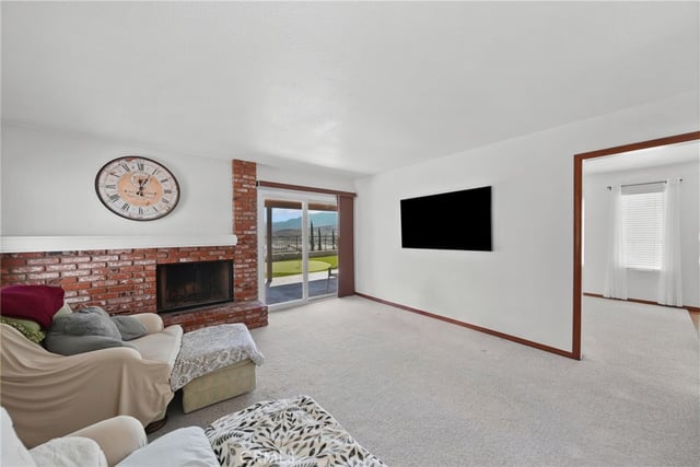 28068 Valcour, Canyon Country, CA 91387 — photo 25 of 44