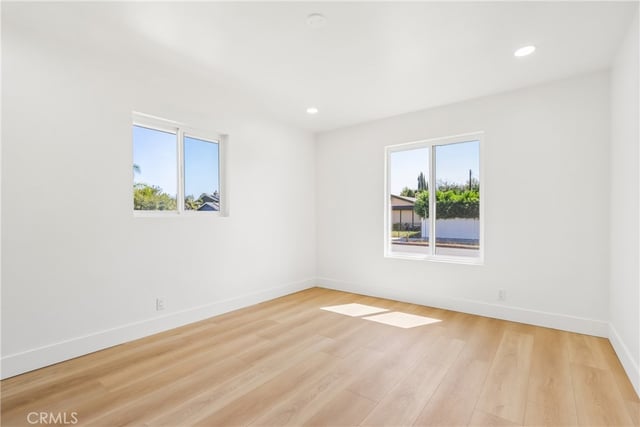 10007 Debra Ave, Granada Hills, CA 91343 — photo 18 of 41