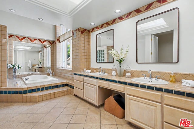 12639 Promontory Road, Los Angeles, CA 90049 — photo 28 of 50